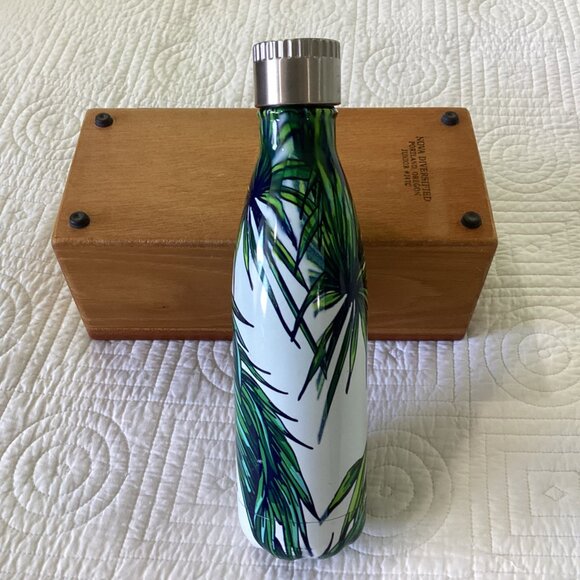SWell Stainless Steel Insulated Water Bottle Palm Leaf Print 17 Oz - Picture 5 of 8
